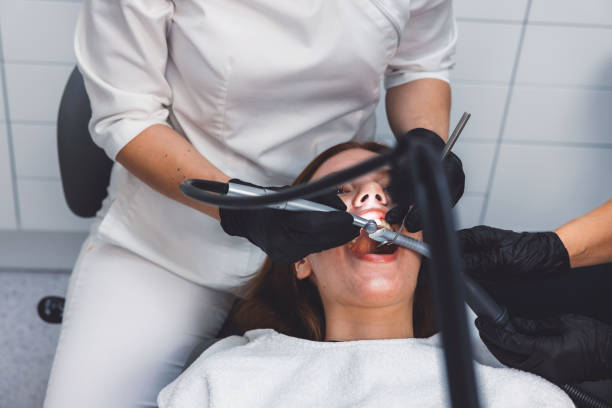 Best Emergency Treatment for Toothache in Trumbull Center, CT